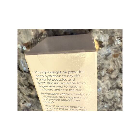 M-61 Hydraboost Face Oil 1 fl.oz. Full size Hydrating Peptide Vitamin E - Picture 4 of 7